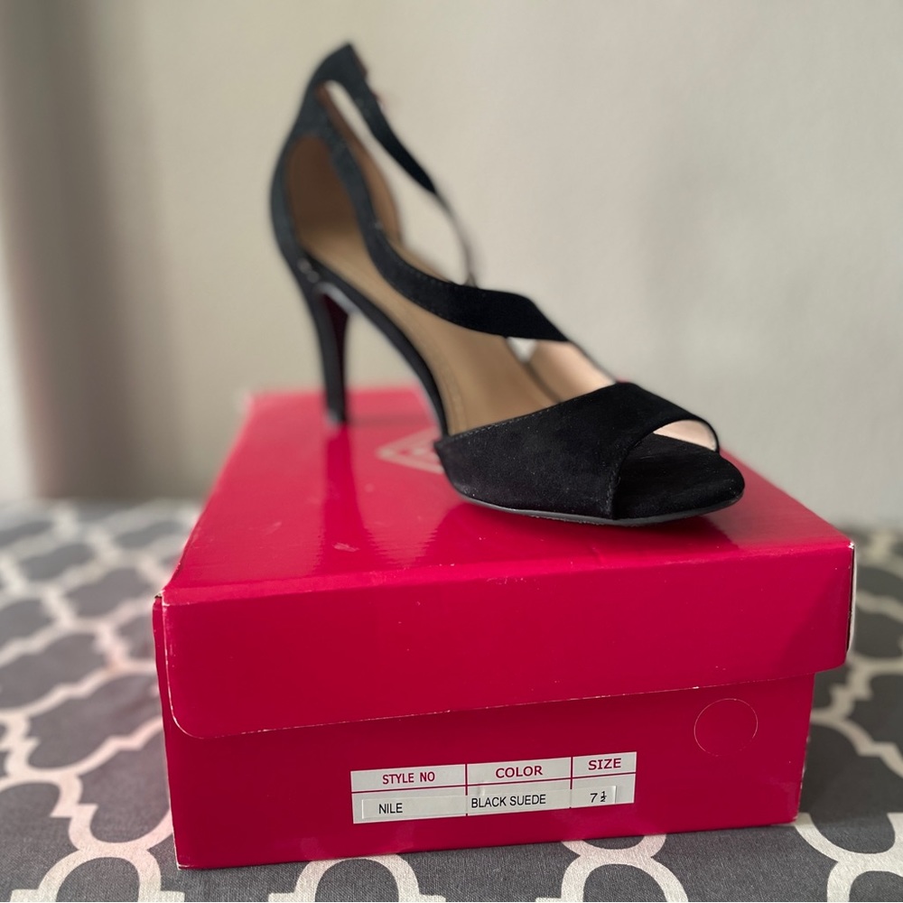Dream Pairs Black/Suede Heals